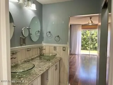 834 Wateroak Drive NE Palm Bay FL 32905