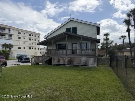 558 Harrison Avenue Cape Canaveral FL 32920