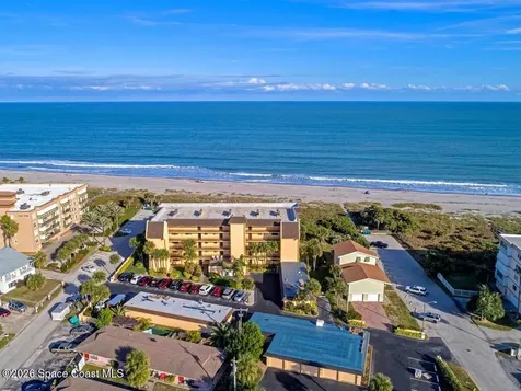 558 Harrison Avenue Cape Canaveral FL 32920