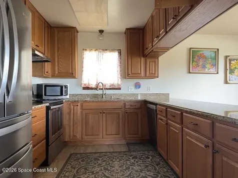 558 Harrison Avenue Cape Canaveral FL 32920