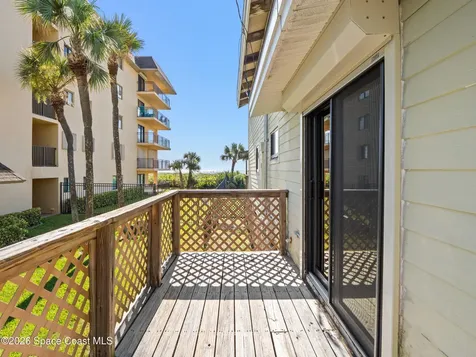 558 Harrison Avenue Cape Canaveral FL 32920