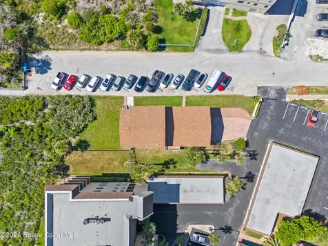 558 Harrison Avenue Cape Canaveral FL 32920