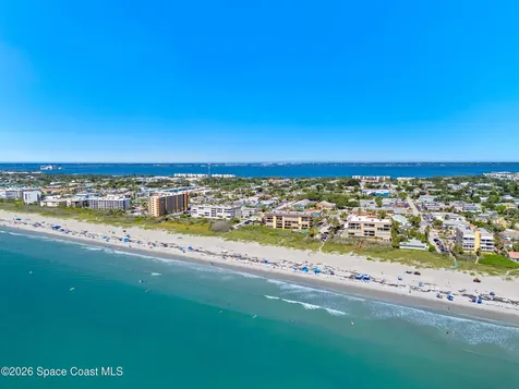 558 Harrison Avenue Cape Canaveral FL 32920