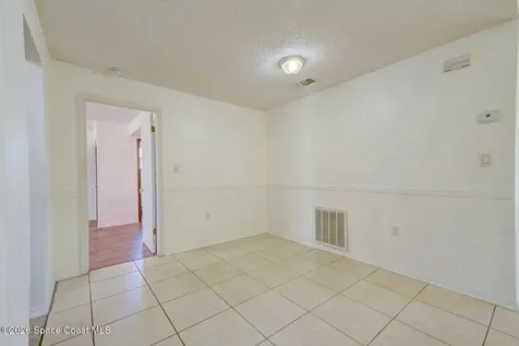 1085 Celle Avenue NW Palm Bay FL 32907