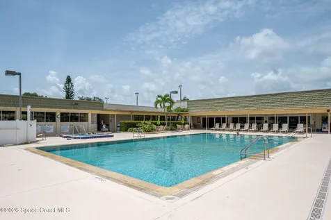 40 Vista Gardens Trail Vero Beach FL 32962