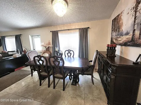 622 SW Weaver Road SW Palm Bay FL 32908