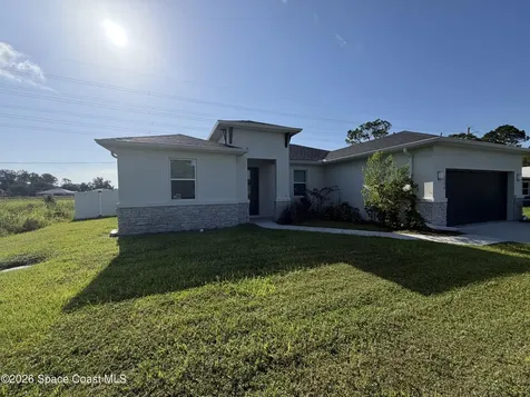 1326 Seeley Circle NW Palm Bay FL 32907