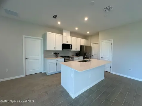 1326 Seeley Circle NW Palm Bay FL 32907