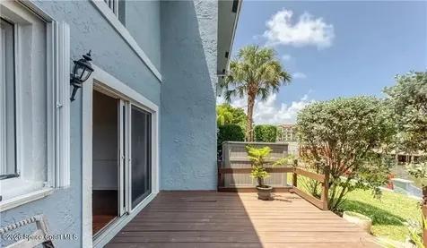 2115 NE 44th Street Lighthouse Point FL 33064