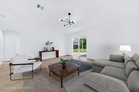 711 Avalon Street SE Palm Bay FL 32909