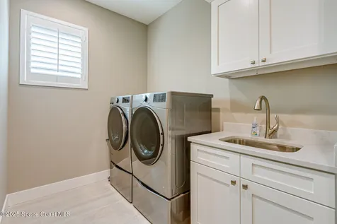 219 6th Avenue Indialantic FL 32903