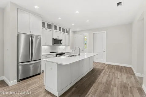 1011 Steven Patrick Avenue Indian Harbour Beach FL 32937