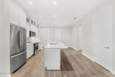 1011 Steven Patrick Avenue Indian Harbour Beach FL 32937