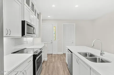 1011 Steven Patrick Avenue Indian Harbour Beach FL 32937