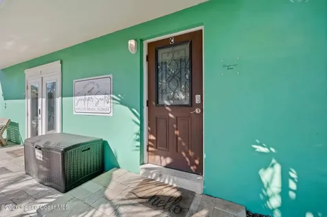 105 NE 3rd Street Satellite Beach FL 32937