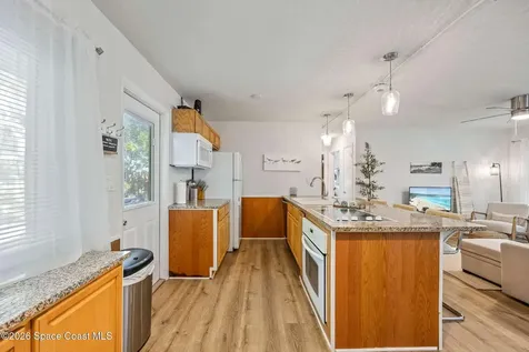 105 NE 3rd Street Satellite Beach FL 32937