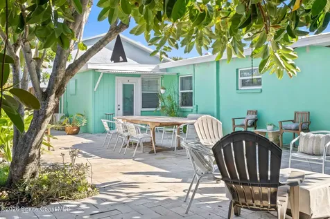 105 NE 3rd Street Satellite Beach FL 32937