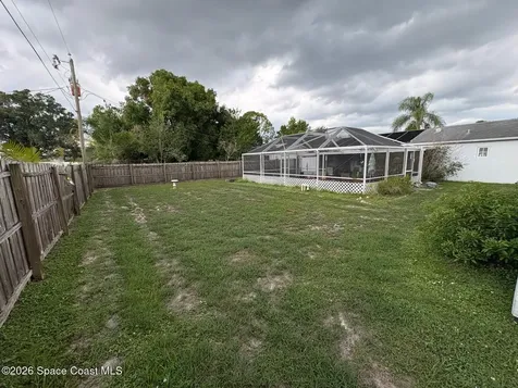 689 Caballero Avenue SE Palm Bay FL 32909
