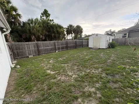 689 Caballero Avenue SE Palm Bay FL 32909