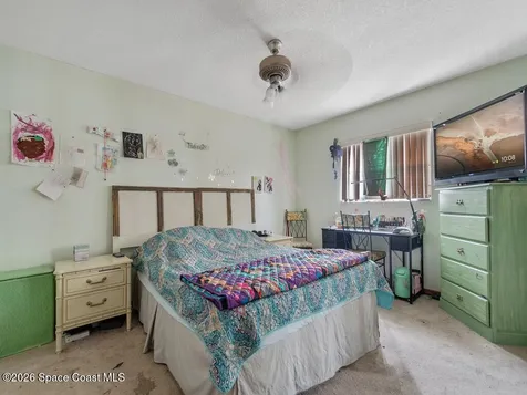 689 Caballero Avenue SE Palm Bay FL 32909