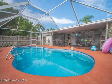 689 Caballero Avenue SE Palm Bay FL 32909