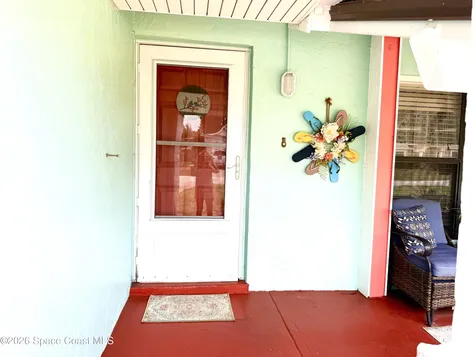 913 Dupont Street NE Palm Bay FL 32907