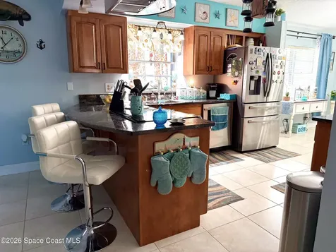 913 Dupont Street NE Palm Bay FL 32907