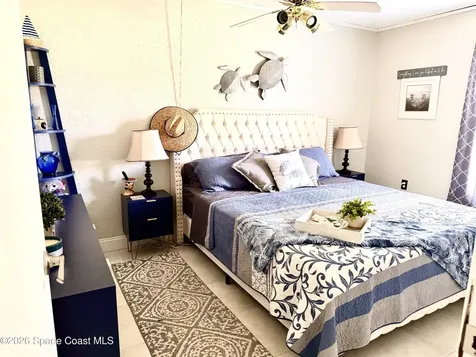 913 Dupont Street NE Palm Bay FL 32907