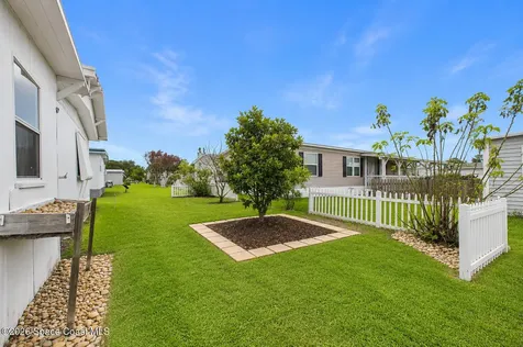 948 Cashew Circle Barefoot Bay FL 32976