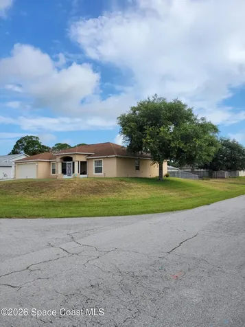 1703 Valcourt Street NW Palm Bay FL 32907