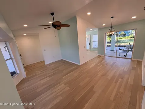 1038 Lynbrook Street NW Palm Bay FL 32907