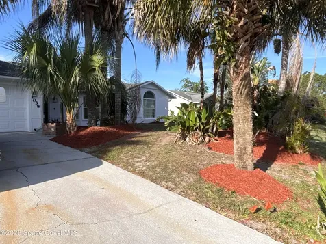 1038 Lynbrook Street NW Palm Bay FL 32907