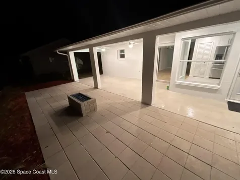 1038 Lynbrook Street NW Palm Bay FL 32907