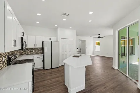 2030 Bridgeport Circle Rockledge FL 32955