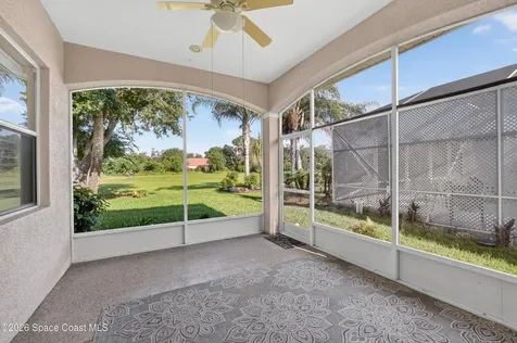 560 Greenleaf Lane Titusville FL 32780