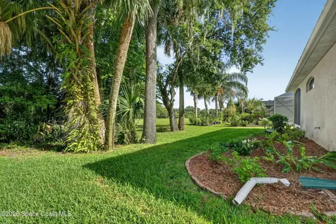560 Greenleaf Lane Titusville FL 32780