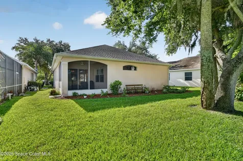 560 Greenleaf Lane Titusville FL 32780