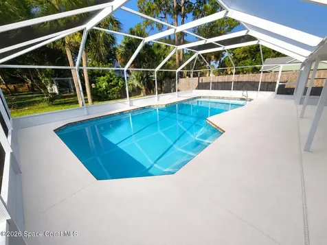 782 Simon Street SE Palm Bay FL 32909