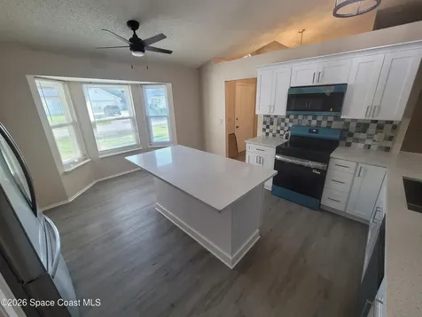 782 Simon Street SE Palm Bay FL 32909