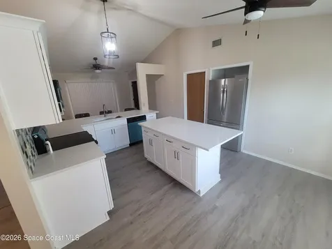 782 Simon Street SE Palm Bay FL 32909