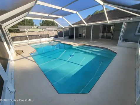 782 Simon Street SE Palm Bay FL 32909
