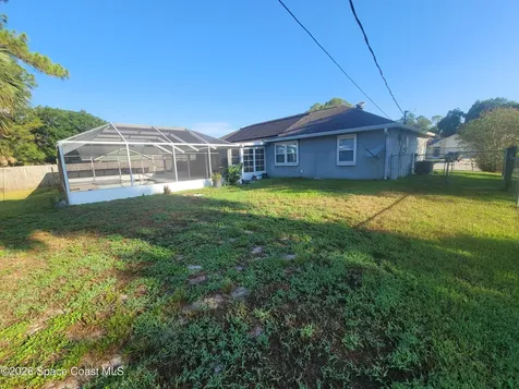 782 Simon Street SE Palm Bay FL 32909