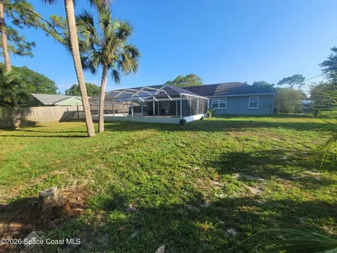 782 Simon Street SE Palm Bay FL 32909