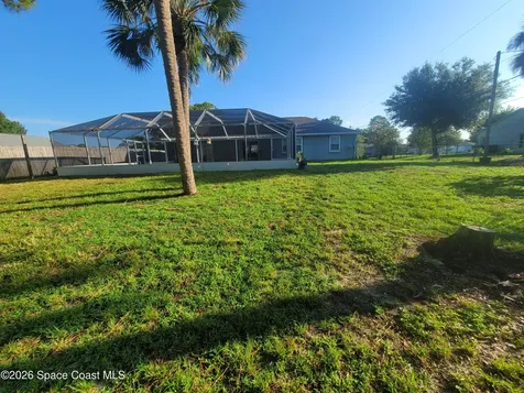 782 Simon Street SE Palm Bay FL 32909