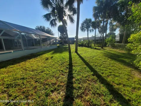 782 Simon Street SE Palm Bay FL 32909