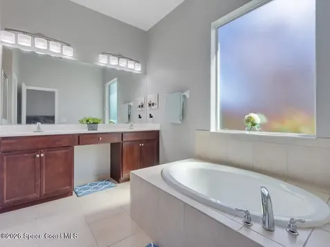 1804 Berkshire Circle SW Vero Beach FL 32968
