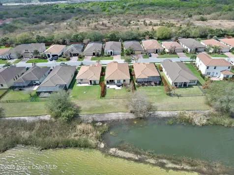 1804 Berkshire Circle SW Vero Beach FL 32968