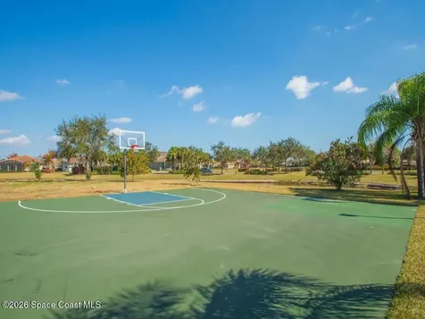 1804 Berkshire Circle SW Vero Beach FL 32968