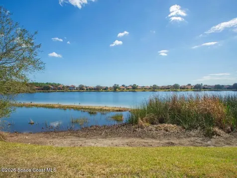 1804 Berkshire Circle SW Vero Beach FL 32968