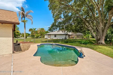 206 Ritter Avenue NE Palm Bay FL 32907